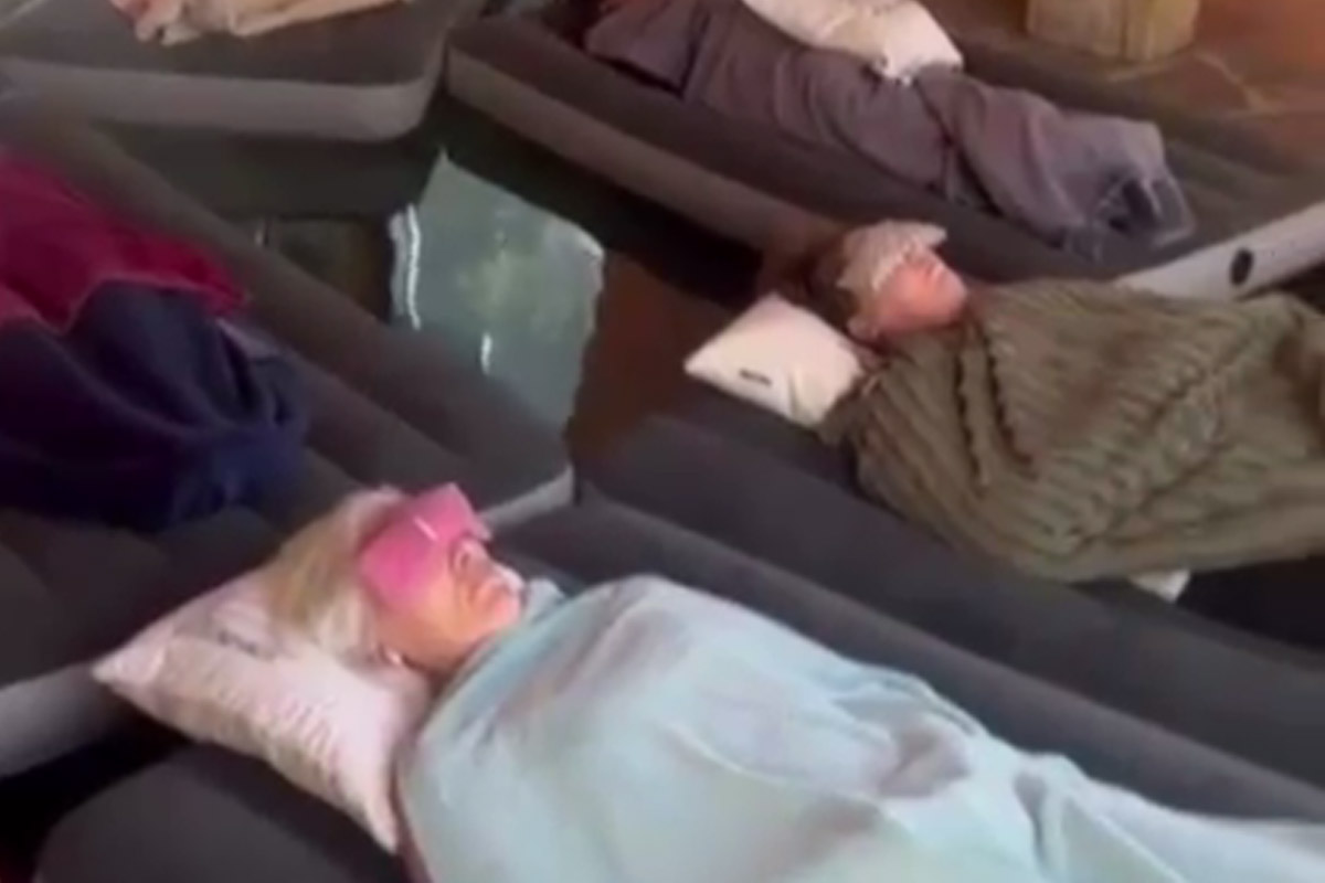 experience img overlay